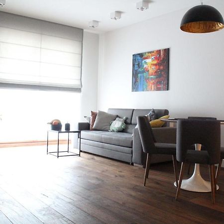 Apartament Wilanow Klimczaka Warschau Buitenkant foto