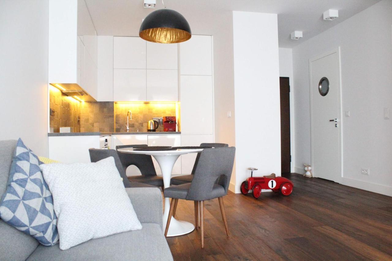 Apartament Wilanow Klimczaka Warschau Buitenkant foto
